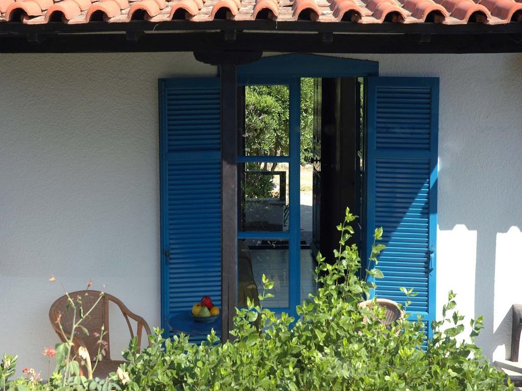 Skites Hotel Bungalows Уранополис Номер фото